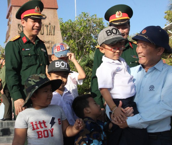 Trường Sa - Thế đứng hiên ngang